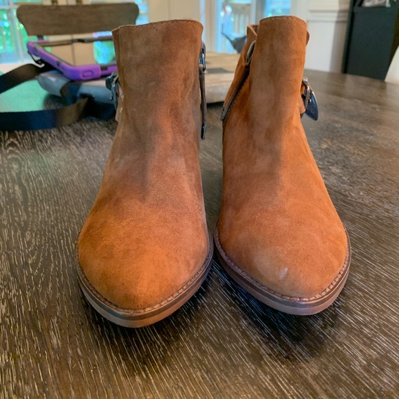 Steve Madden Cassie Suede Western Bootie 8 - Picture 5 of 16